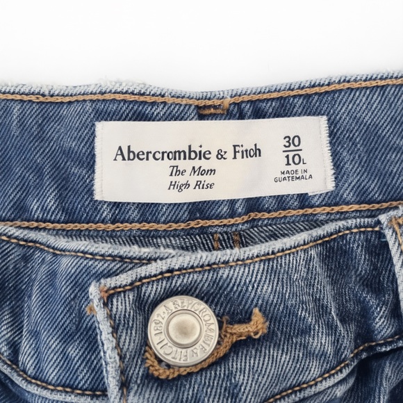 NEW with Tags Abercrombie & Fitch “The Mom” High Rise Jeans – Size 30 Long (10L) - Picture 3 of 9
